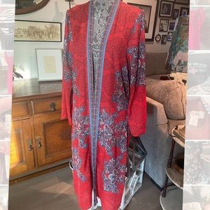 REBA KIMONO RED AND BLUE PAISLEY PRINT